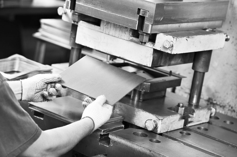 shearing process in sheet metal