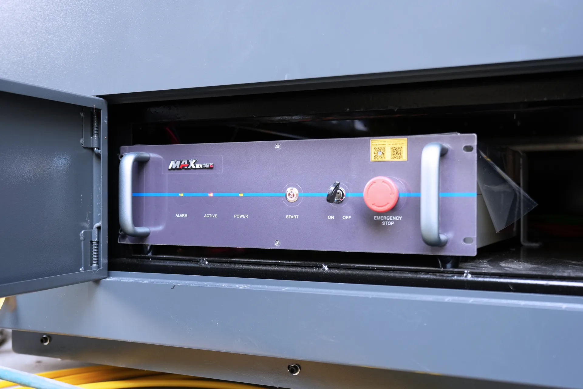 Max China MFSC 1500W Laser Source