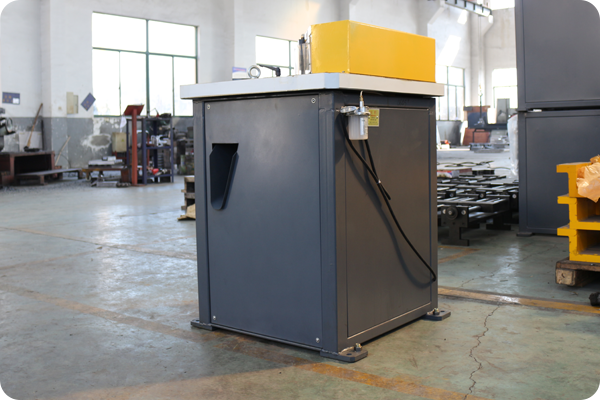 Fixed Angle Notching Machine - Pictures 7 Fixed Angle Notching Machine - nothcing machine 3