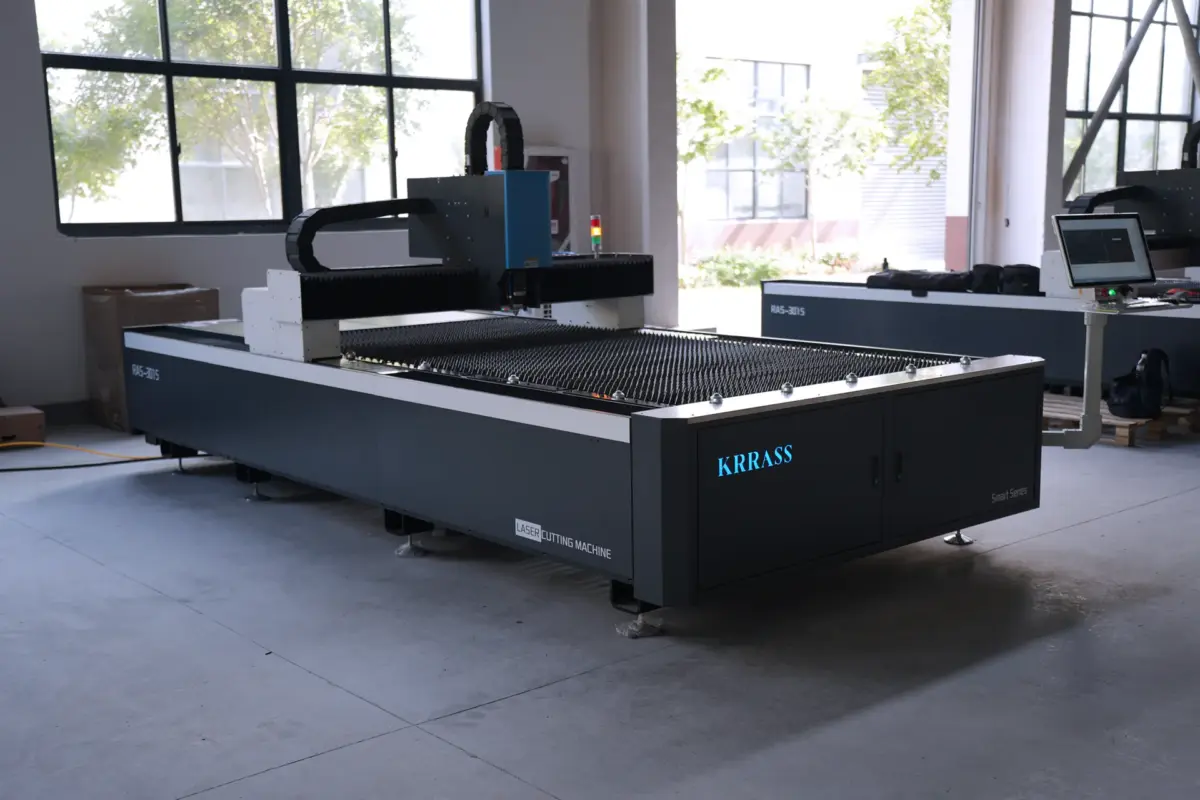 RAS-3015 Smart 3000W Fiber Laser Cutting Machine
