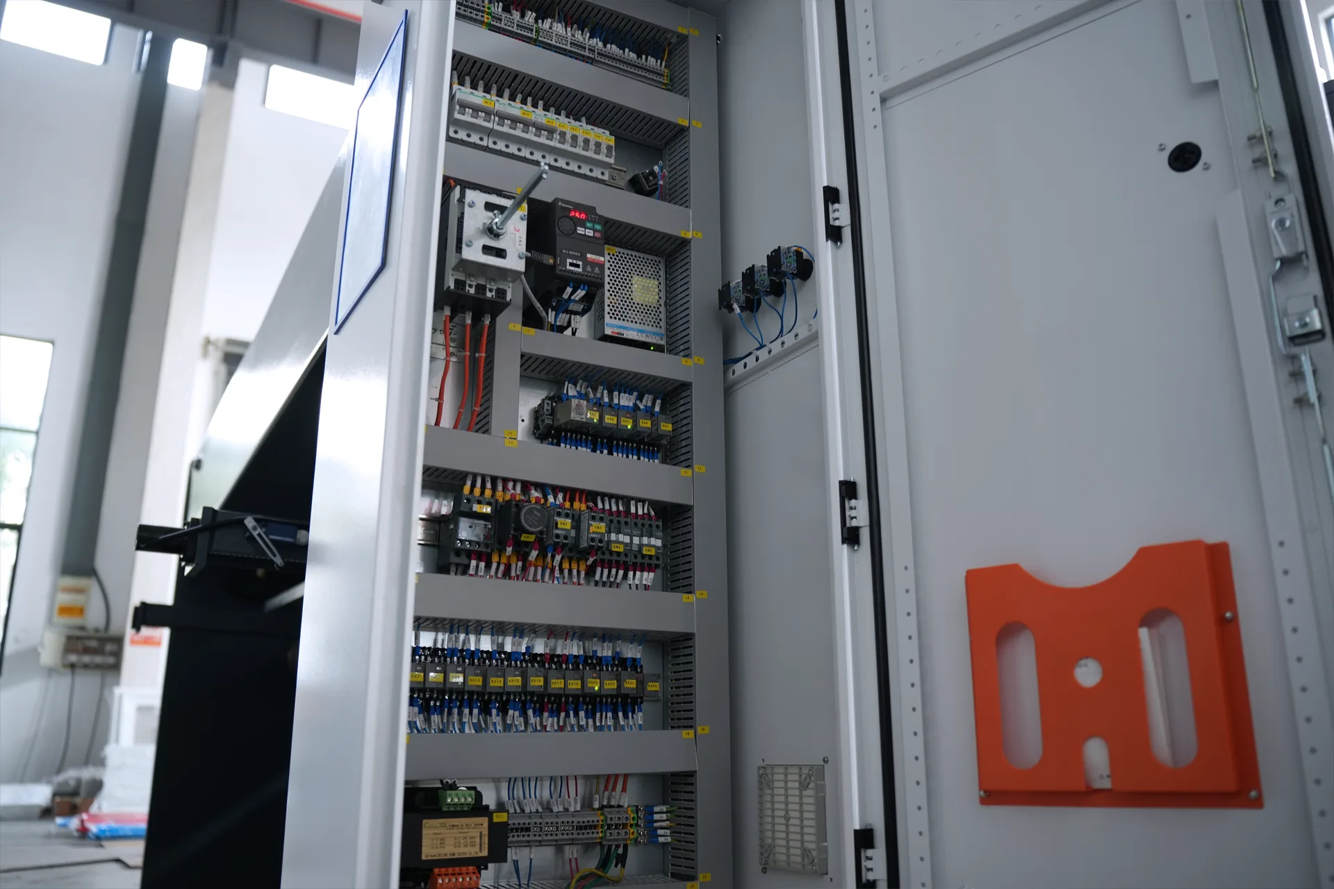 Schneider Electric Schneider Electric